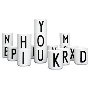 Design Letters Arne Jacobsen R Kuppi Valkoinen