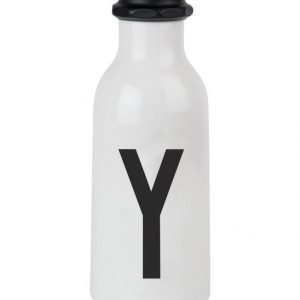 Design Letters Juomapullo Y 500 ml