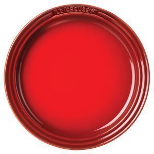 Le Creuset Lautanen Punainen Cerise 18 Cm