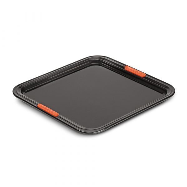 Le Creuset Leivinpelti Matala Musta 31 Cm