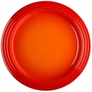 Le Creuset Signature Lautanen Volcanic 22 Cm