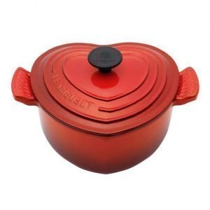 Le Creuset Sydämenmuotoinen Pata Cerise 190 Cl