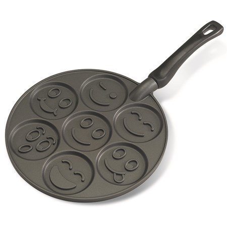 Nordic Ware Ohukaispannu Smiley