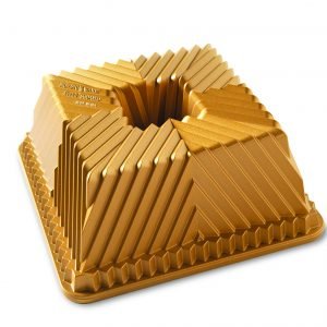 Nordic Ware Terrence Square Bundt Kulta Kakkuvuoka