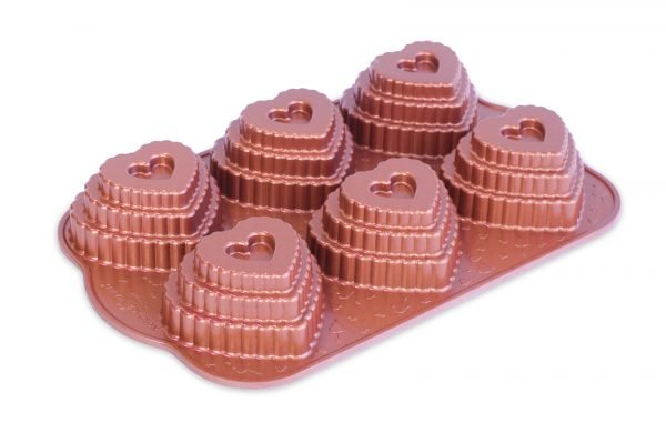 Nordic Ware Tiered Heart Kakkuvuoka Alumiini