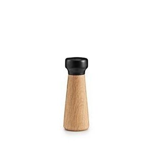 Normann Copenhagen Craft Pippurimylly pieni tammea musta