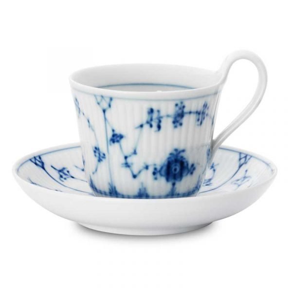 Royal Copenhagen Blue Fluted Aamiaiskuppi Ja Lautanen 25 Cl