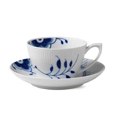 Royal Copenhagen Blue Fluted Mega Teekuppi Ja Aluslautanen 1 Sininen 28 cl