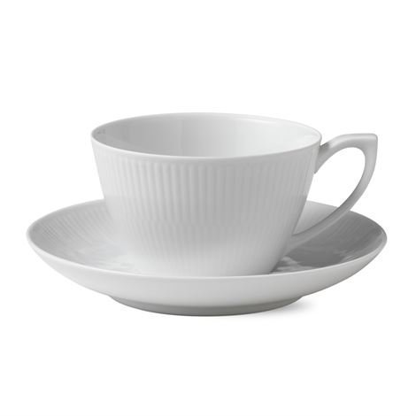 Royal Copenhagen White Fluted Teekuppi Ja Aluslautanen 28 cl