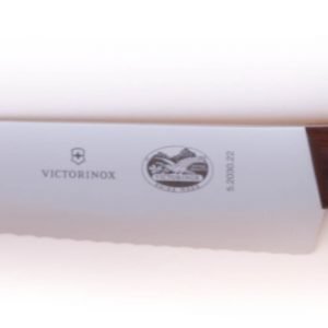 Victorinox Kokkiveitsi Sahalaitainen Ruusupuukahvalla 22 Cm